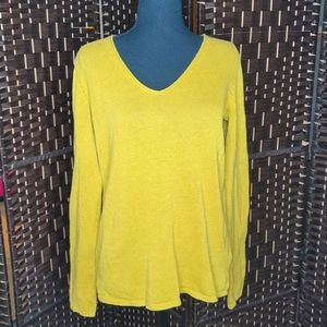 OLD NAVY WOMEN'S V-Neck Sweater Medium